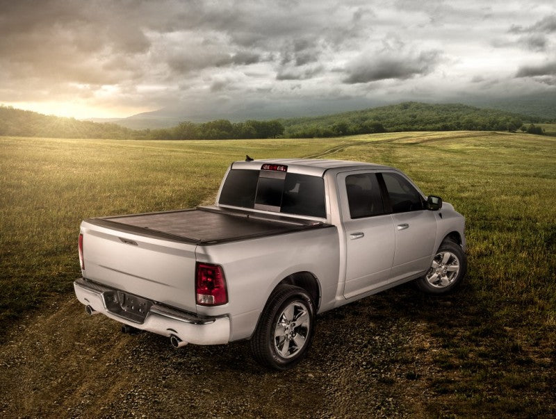 Roll-N-Lock 04-15 Nissan Titan Crew Cab XSB 65-1/2in M-Series Retractable Tonneau Cover