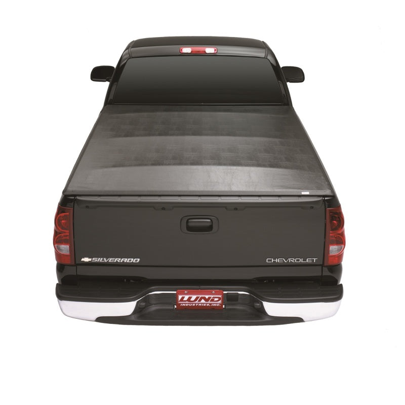 Lund 16-17 Nissan Titan (5.5ft. Bed w/Titan Box) Genesis Seal & Peel Tonneau Cover - Black