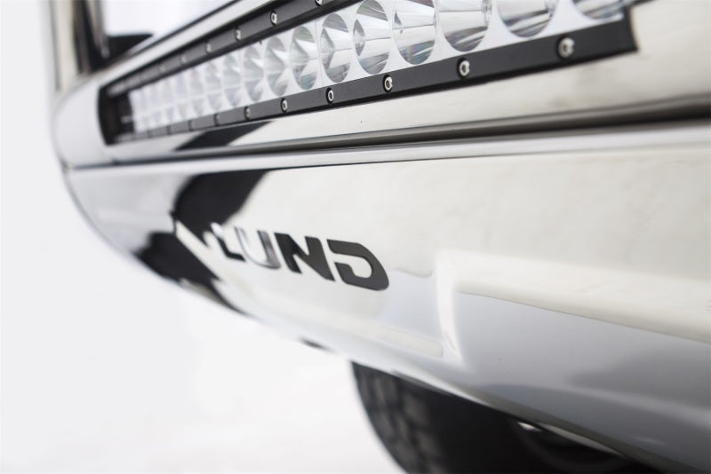 Lund 16-17 Nissan Titan XD Bull Bar w/Led Light Bar - Polished