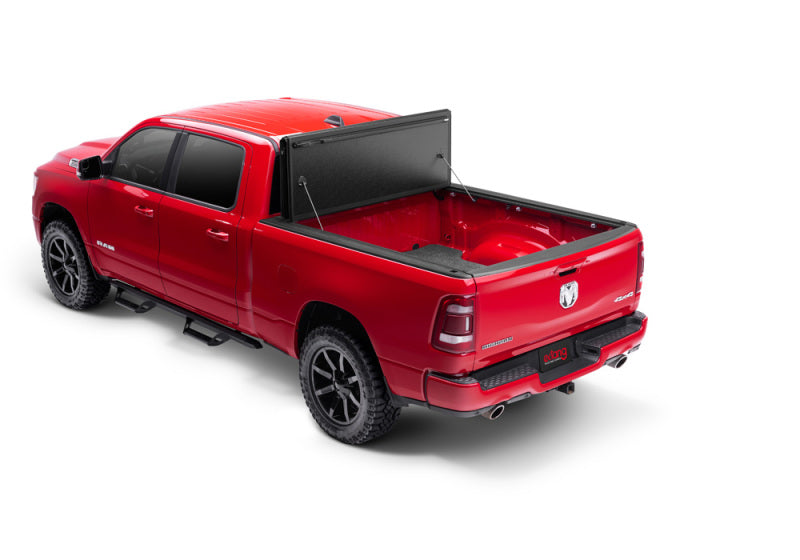 Extang 17-20 Nissan Titan (5 ft 6 in) (with/without rail system) Xceed