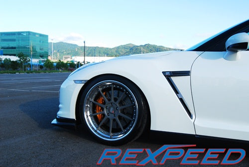 Rexspeed GTR R35 Dry Carbon Emblem Cover - Gloss Finish