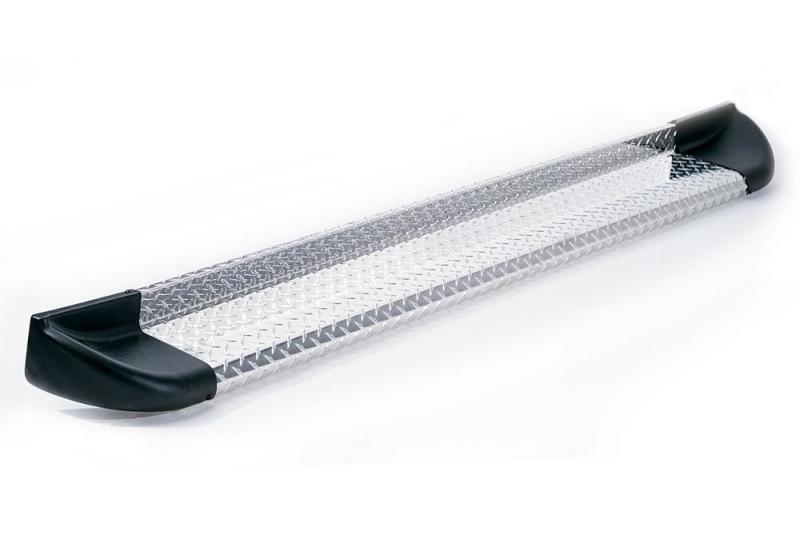 Lund 00-05 Chevy Suburban 1500 (90in) TrailRunner Diamond Multi-Fit Running Boards - Brite